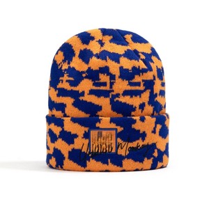 Bonnet d'hiver unisexe chaud avec logo personnalisé Bonnet en tricot OEM ODM Vêtements de sport d'extérieur décontractés Bonnet brodé Fourniture en gros Confortable - Product Image 1
