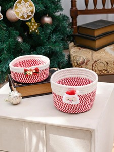Cesta de Macramé Navideña Hecha a Mano, Organizador de Almacenamiento Festivo, Decoración Elegante para el Hogar, Perfecta para Regalos y Uso Festivo, de la India - Product Image 3