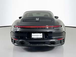 Occasion 2024 pour 911 Targa 4 GTS Turbo Cabriolet R20 Cuir Foncé Automatique Transmission intégrale - Product Image 5