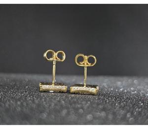 ต่างหูเพชรทองน้ำหนักเบาสวยงามสำหรับผู้หญิง เครื่องประดับระยิบระยับหรูหรา เหมาะสำหรับเป็นของขวัญและสวมใส่ในชีวิตประจำวัน - Product Image 4