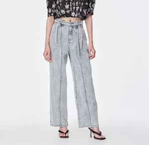 Vaqueros azules clásicos de algodón 100% con decoración de botones con detalles desgastados Característica transpirable para uso durante todo el año - Product Image 2