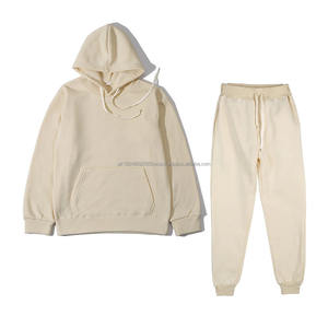 Conjunto Deportivo Personalizado para Hombre, de Alta Calidad, en Felpa de Algodón, Estilo Urbano, con Logotipo Personalizado - Product Image 4