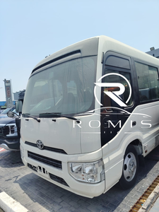Toyota Coaster Bus 23 Posti, Furgone Diesel Euro IV, Fari Alogeni, Aria Condizionata Automatica, Pneumatici R16, Guida a Sinistra, Alluminio - Product Image 5