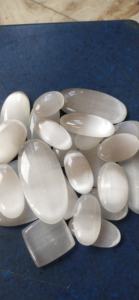 Sphère de sélénite naturelle, pierre précieuse de sélénite de haute qualité, sphère de sélénite blanche, pierre précieuse de méditation et de guérison - Product Image 4