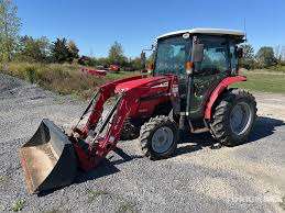 NOUVEAU Tracteur 2015 Massey Ferguson 1736 - Product Image 2