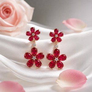 Elegante ciondolo vintage geometrico con pietra verde per donna, design intarsiato in tonalità oro, gioielli alla moda - Product Image 4