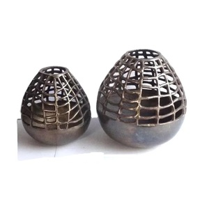 top trending Silver Plated Metal Flower <b>Vase</b> polished finished Center Table Decoration Room Decoration Floor <b>Vase</b> available - Product Image 2