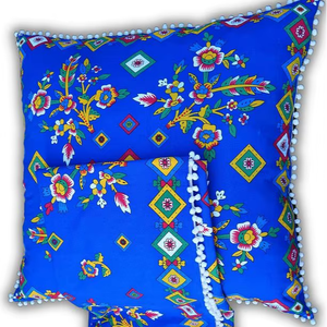 Housse de coussin de sol ethnique double face en lin traditionnel 80x80cm, housse de coussin de camping avec pompons - Product Image 1