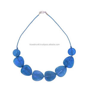Collier de bijoux en résine de style vintage à la mode standard pour femmes meilleur produit de vente avec perles en résine et chaîne pour cadeau à la mode - Product Image 2