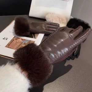 Gants en cuir PU pour femmes avec bordure en fausse fourrure, doublure thermique respirante pour les fêtes d'hiver par temps froid - Product Image 2