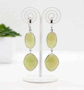 ต่างหูพลอยสีเหลืองแซฟไฟร์ ทำด้วยมือ เงินแท้ 925 ชุบทอง ได้รับการรับรองจาก IGI ของขวัญสุดหรูสำหรับผู้หญิง - Product Image 2