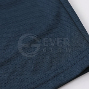 Tenue de football classique et épurée, multi-saisons, ajustement parfait, couleurs d'équipe personnalisées, pour adulte, performance fiable, avec nom et initiales de l'équipe - Product Image 3