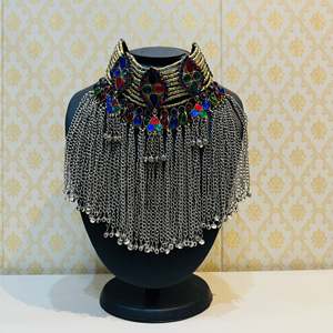 Encantador Juego de Joyería Afgana de Acero Inoxidable para Mujer con Diseño Moderno para Ocasiones Festivas, Bodas, Celebraciones y Fiestas - Product Image 1