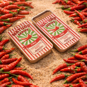 Зубочистки со вкусом чили в жестяной коробке для отказа от курения - Product Image 1