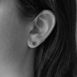 Atractiva plata esterlina 925 azul cianita piedras preciosas clásicas hechas a mano mujeres usan tachuelas simples todos los días oro Vermeil pendientes - Product Image 3