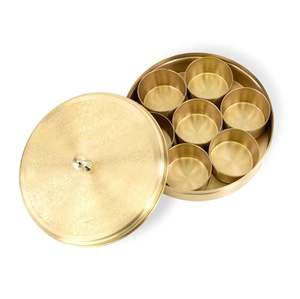 Boîte à épices en laiton au design traditionnel armoires de cuisine stockage d'épices et d'herbes en poudre pour la maison et le restaurant accessoires de cuisine - Product Image 3