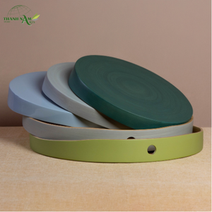 Plateau de service en bambou tressé artisanal, laqué sur mesure, écologique, durable et au design moderne - Product Image 4