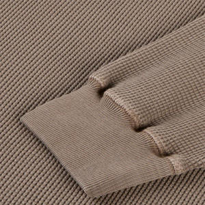 2025 nouveau style de sweats sur mesure pour hommes et unisexe couleur unie avec impression bouffante de logo personnalisé pour l'automne - Product Image 3