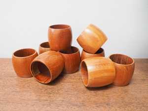 Anillos de Servilleta Modernos y Ecológicos de Resina, Metal, Madera y Vidrio, Decoraciones de Mesa Personalizables por MS Handicraft - Product Image 3