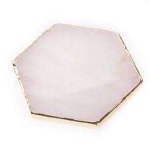 Sous-verre à thé en quartz rose Belle forme hexagonale Jante en or sculptée Style amour Pierre précieuse de qualité supérieure Cristal naturel - Product Image 2