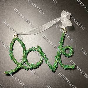 Adornos colgantes con cuentas de amor navideño hechos a mano, decoraciones festivas únicas para el hogar, tamaño personalizable - Product Image 1