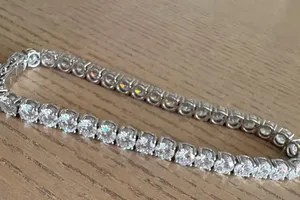 Pulsera de piedra principal de diamante de moissanita VVS1 certificada IGI chapada en platino de acero inoxidable para mujer, joyería de moda - Product Image 3