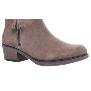 Botas Chukka Rebel de tobillo para mujer, color marrón, talla 7N, Propet - Product Image 2