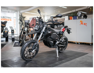 NUEVO ZERO FXE 2023 11kW, velocidad máxima de 132 km/h |   FS A1, B196 Supermoto |   Motocicleta eléctrica de 106 Nm - Exclusivo 30% de descuento. - Product Image 4
