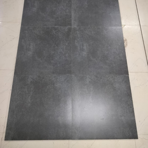 Azulejos de Porcelana con Aspecto de Cemento, Color Gris Oscuro Mate, 60x60 cm, para Espacios Residenciales y Comerciales Modernos - Product Image 6