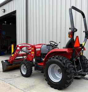 Tractor Massey Ferguson 1840E de 39 HP, 4x4, Tractor Compacto Utilitario para Jardinería y Uso Agrícola - Product Image 2
