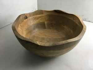 Tazón de Madera Ecológico con Diseño de Esmalte para Servir Frutas y Ensaladas, Hecho a Mano, Diseño de Lujo para Fiestas - Product Image 3