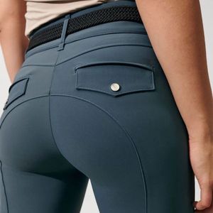 Pantalones ecuestres Premium All Way Stretch Ajuste perfecto Personalizado a granel Venta al por mayor Pantalones de equitación Pantalones con agarre de parche en la rodilla - Product Image 2