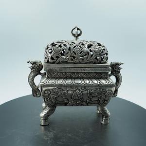 เตาเผาเครื่องหอมทองเหลืองสำหรับขายส่ง แบบพกพา ตกแต่งบ้านสไตล์โมเดิร์น ขวดสไตล์วินเทจ ใช้ในบ้าน ร้านอาหาร - Product Image 5