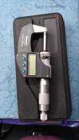 Micrometer (SCREW GAUGE) This Precision Micrometer Is Made of Nickel Plated Brass with a Ratchet Top and an Accurately Machine