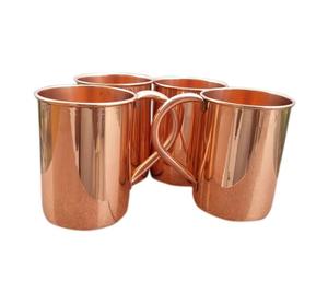 Tazas de cobre artesanales de alta calidad con atractivo vintage, ideales para fiestas temáticas o configuraciones sofisticadas de bares - Product Image 1