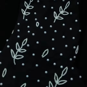 Élégant modeste brodé à la main femmes Designer main travail manches Abayas formelles traditionnelles Dubaï robes tissu respirant - Product Image 1