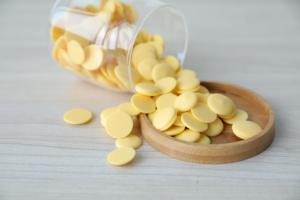 กระดุมโกโก้รูปกล้วยฮาลาลสำหรับขนมอบ - Product Image 3