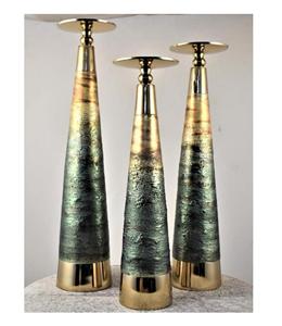 Bougeoir élégant en fer poli avec base de couleur noire avec un design élégant, parfait pour la décoration de la maison - Product Image 6