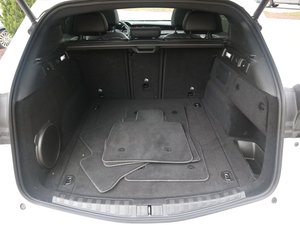 Vehículos Usados de Segunda Mano 2022 R0me0 Stelvl0 Veloce SUV 4 Puertas con Tracción en las Cuatro Ruedas (2.0L 4 Cilindros Turbo 8A) Listo para Envío Rápido - Product Image 4