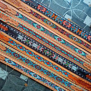 Lujoso Cinturón de Rodeo Personalizado para Vaquero y Vaquera Estilo Western con Cuentas, Tallado a Mano con Flores y Pintado a Todo Color, de Piel de Vaca con Hebilla de Aleación - Product Image 2