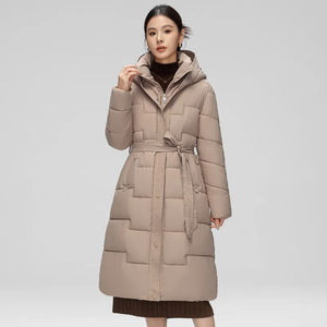 Custom Men and Women's Long Sleeve Shiny Breathable Winter Puffer Jacket with <b>Bamboo</b> <b>Fiber</b> Lining and Zipper Closure - Product Image 4