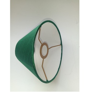 Nouveautés : Abat-jour mini en soie Dupion vert en forme de cône pour lustres suspendus, décoration de table à manger, abat-jour à clipser - Product Image 1