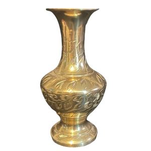 Florero de latón de alta calidad con acabado pulido de grabado duradero para decoración del hogar de mesa y Decoración de mesa - Product Image 2