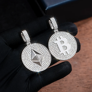 Colgante de Diamantes CZ con Baño de Oro para Hombre, Estilo Hip Hop, Diseño Moderno y Personalizado - Product Image 5