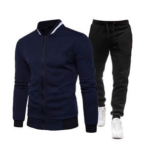 Conjunto Deportivo de Invierno para Hombre, Corte Ajustado, Secado Rápido, Logotipo Personalizado, Diseño de Alta Gama, 100% Algodón, Transpirable, Ecológico, Elástico en Cuatro Direcciones - Product Image 4