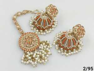 Antique Indian Jewelry Designer Jewelry Beautiful High Gold Polish Beautiful Cluster Pearls Antique <b>Jhumka</b> <b>Earring</b> Mangttika Set - Product Image 2