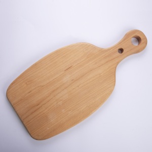 เขียงไม้บีชรูปวงรีขนาดใหญ่ 50 ซม. - เขียงเนื้อและชาร์กูเตอรีงานฝีมือระดับพรีเมียม - เครื่องครัวหรูหราเป็นมิตรกับสิ่งแวดล้อม - Product Image 3