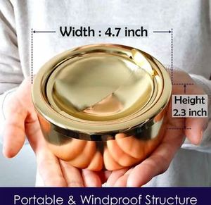 Cendrier au design forgé avec une finition polie miroir argentée de la plus haute qualité, parfait pour les bars et les accessoires de bureau - Product Image 4