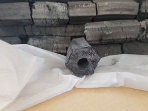 Top vente-charbon de bois de briquette de sciure du Vietnam-charbon de bois de briquette de sciure de bois pas cher prix charbon de barbecue sans fumée - Product Image 6