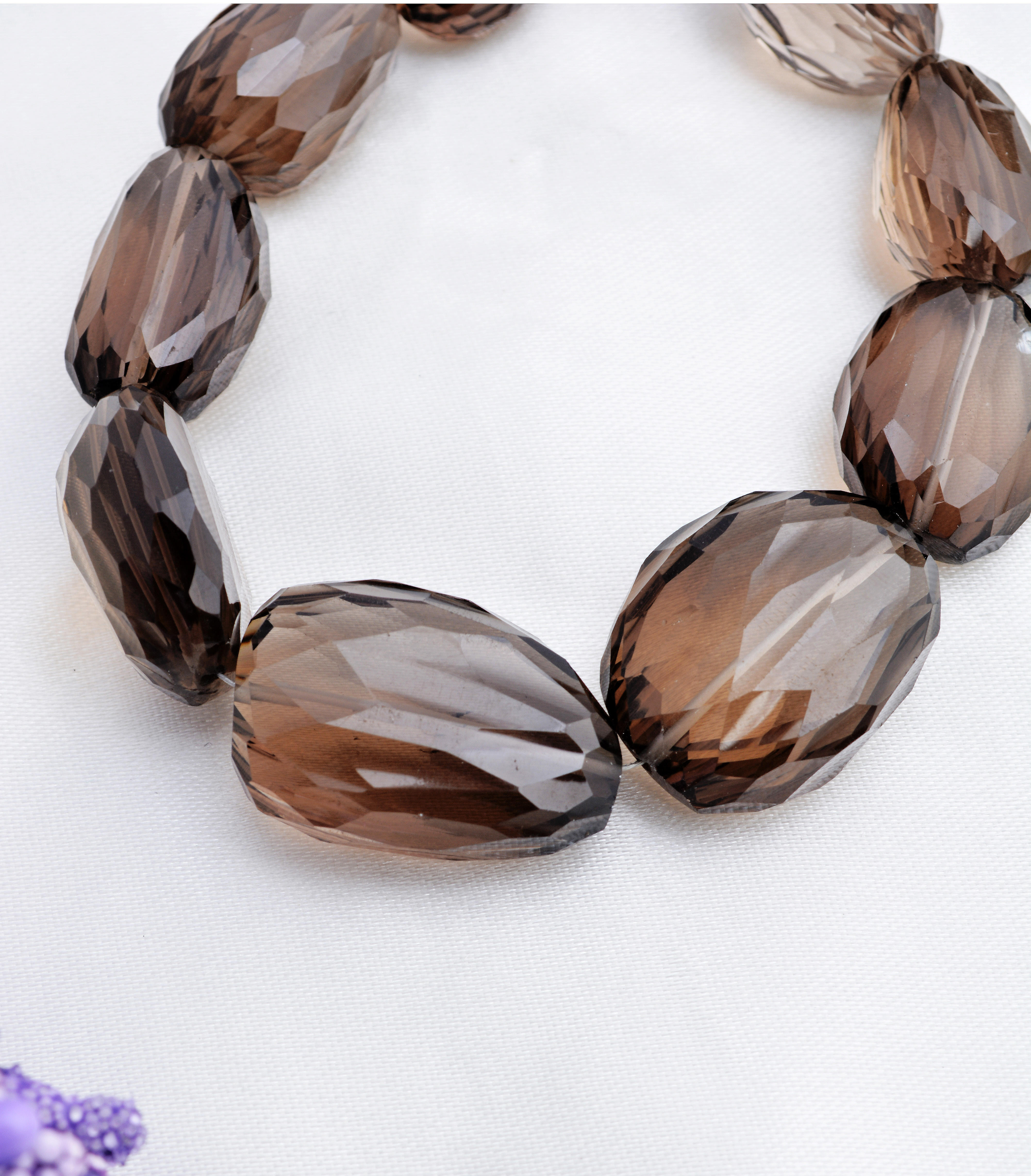 สีน้ำตาล